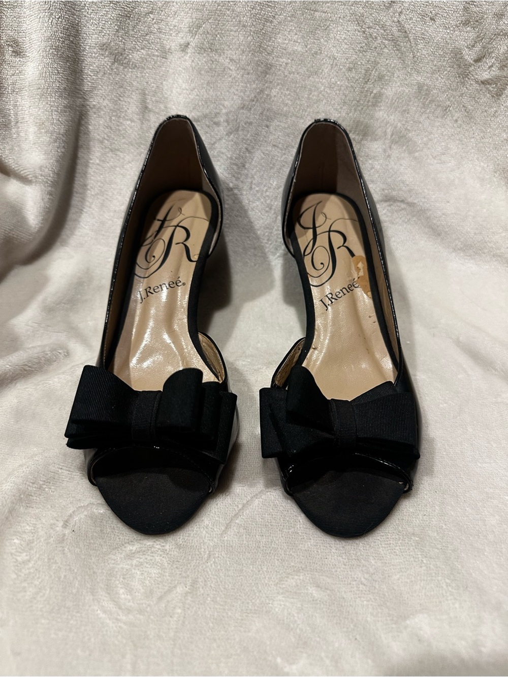 J Renee Chrissy Black Patent Leather Peep Toe Pump Wedge Heel And Bows Sz 7.5M